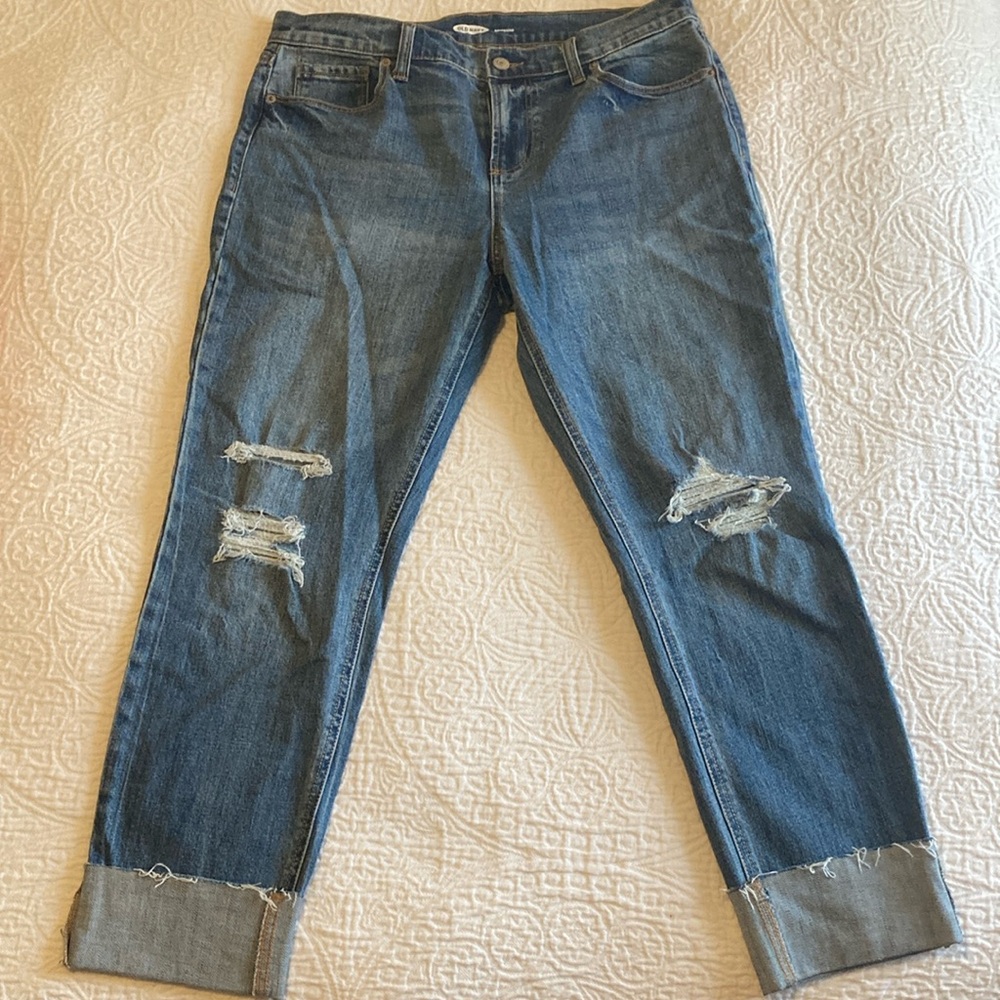 Old Navy Boyfriend Cropped Jeans Distressed